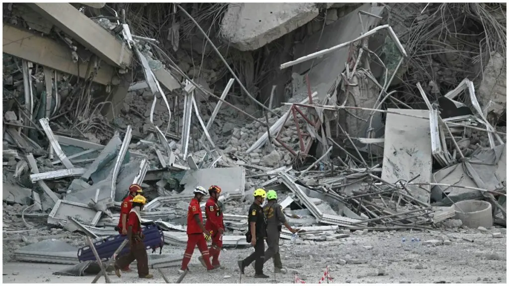Suben a más de 2 mil los muertos por el sismo en Myanmar   UnoTV