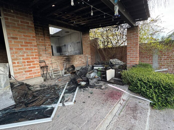 Adulto mayor con quemaduras tras deflagración e incendio ...