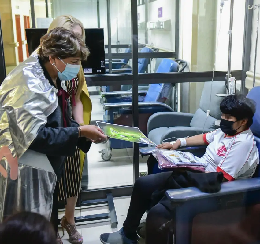Apoyos a niñas y niños del Hospital Infantil: Delfina Gómez