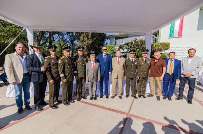 Asiste MKG al cambio de mando de la Décimo Séptima Zona Militar ...