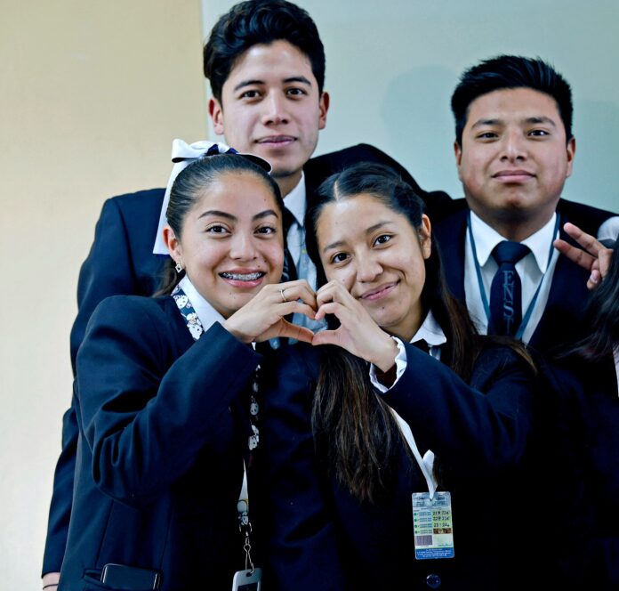 Becas internacionales y educación dual a jóvenes mexiquenses: GEM ...