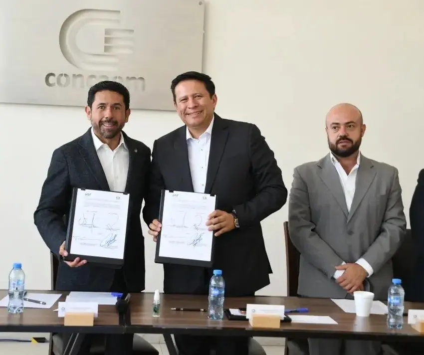 Capacitación a maestros mezcaleros para exportar: UPVT