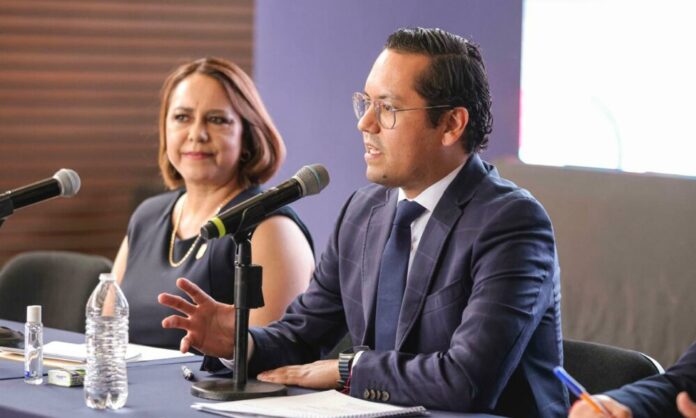 Chepe Guerrero tomó protesta a integrantes del Patronato del ...