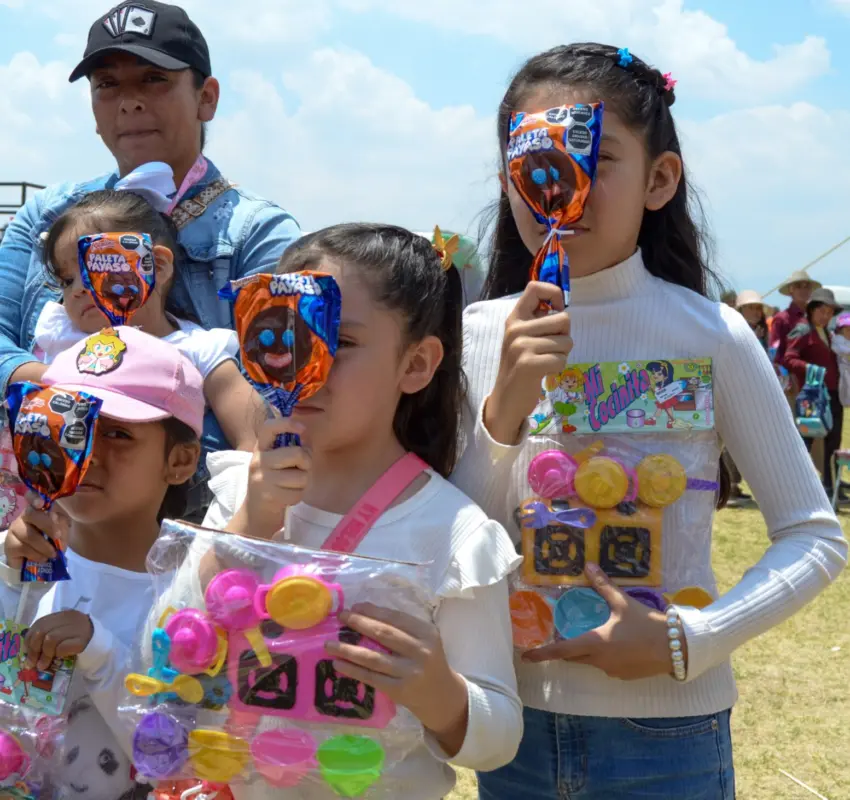 Continúan festejos por Día del Niño en Almoloya de Juárez