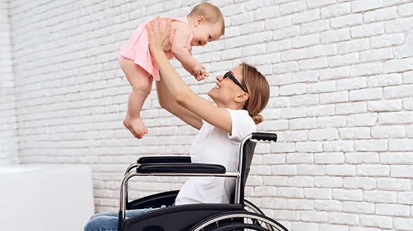Padecen alguna discapacidad 697 mil madres en México: INEGI
