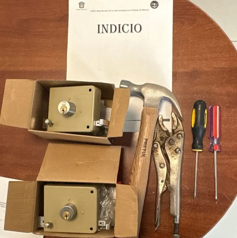 Impide Policía de Ecatepec despojo de vivienda