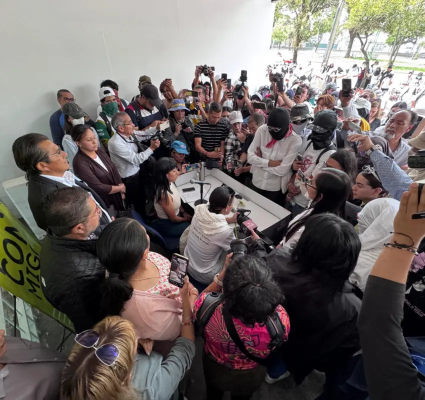 Da voz a estudiantes UniRadio en “Marcha en silencio”