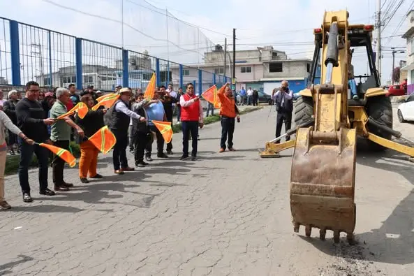 Arrancan trabajos de pavimentación en Zinacantepec
