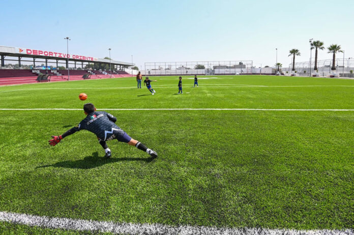 Colocaron paso sintético en 43 unidades deportivas del Edomex ...