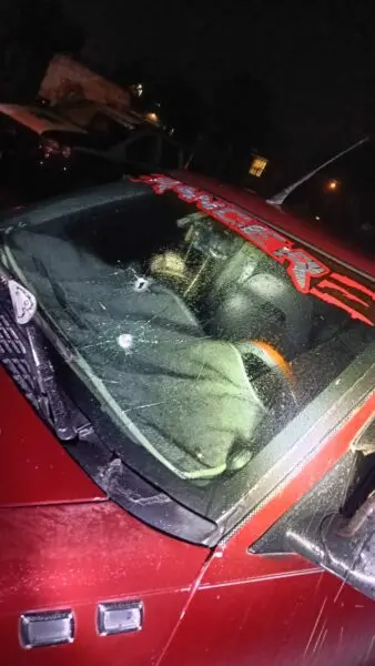 Disparan contra su camioneta y sale ileso