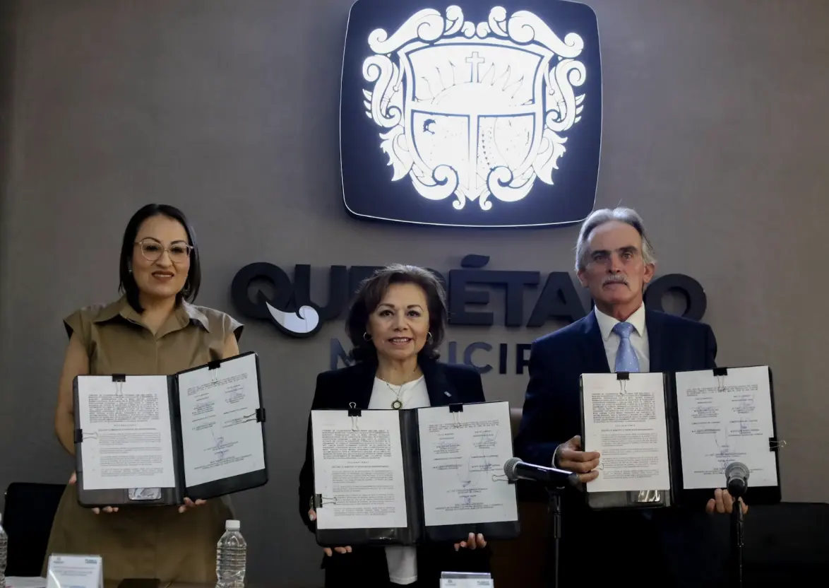 Firman Capital y el Consejo de Notarios convenio para apoyar las