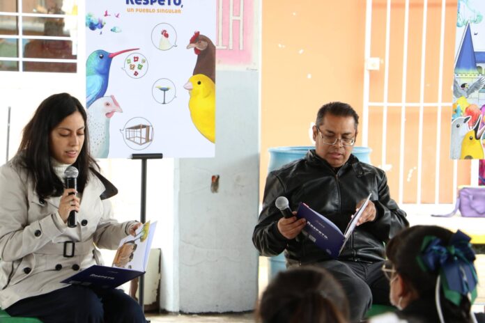 IEEM presenta en Temoaya libro infantil sobre la democracia