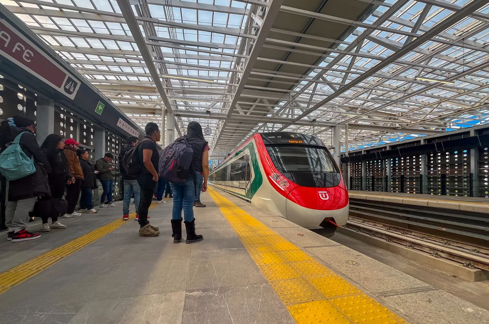 Impulsará vivienda parques y movilidad sostenible Tren El