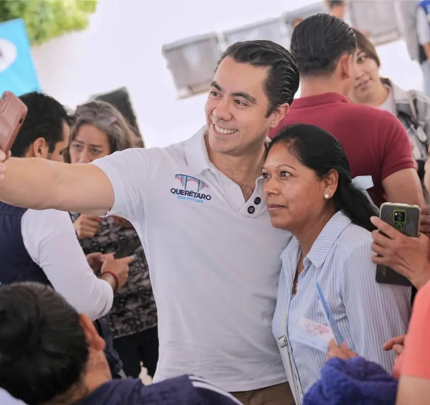 La estrategia social crece