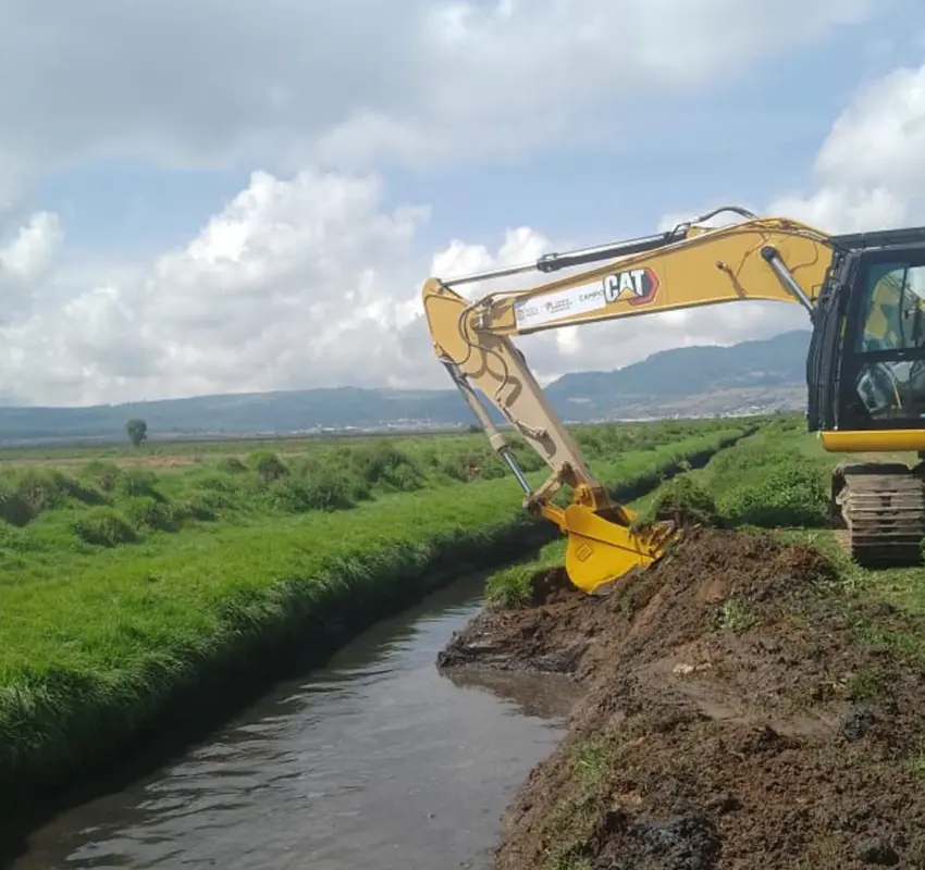 Limpiaron canales en la Cuenca del Río Lerma