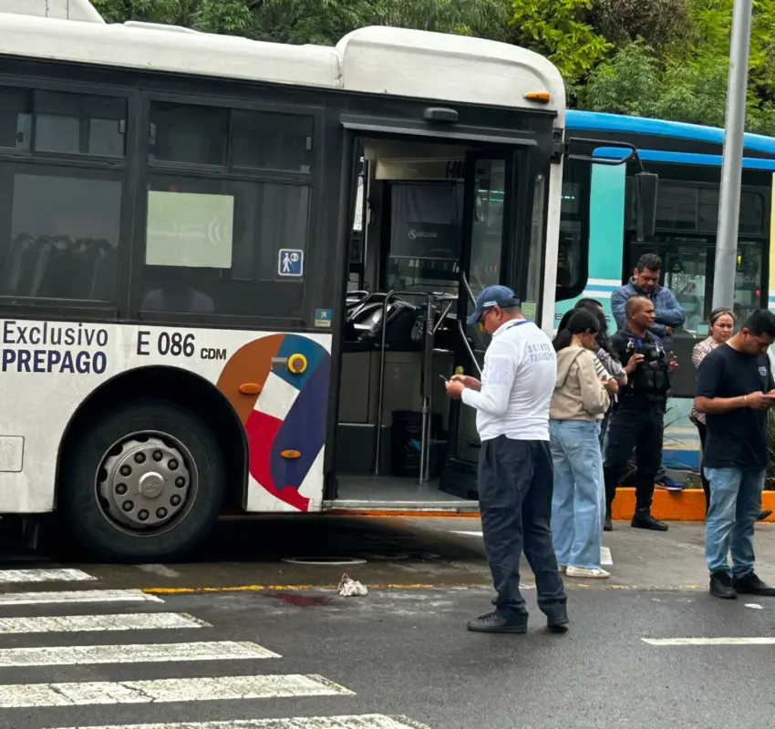 Madre e hijo atropellados por QROBÚS