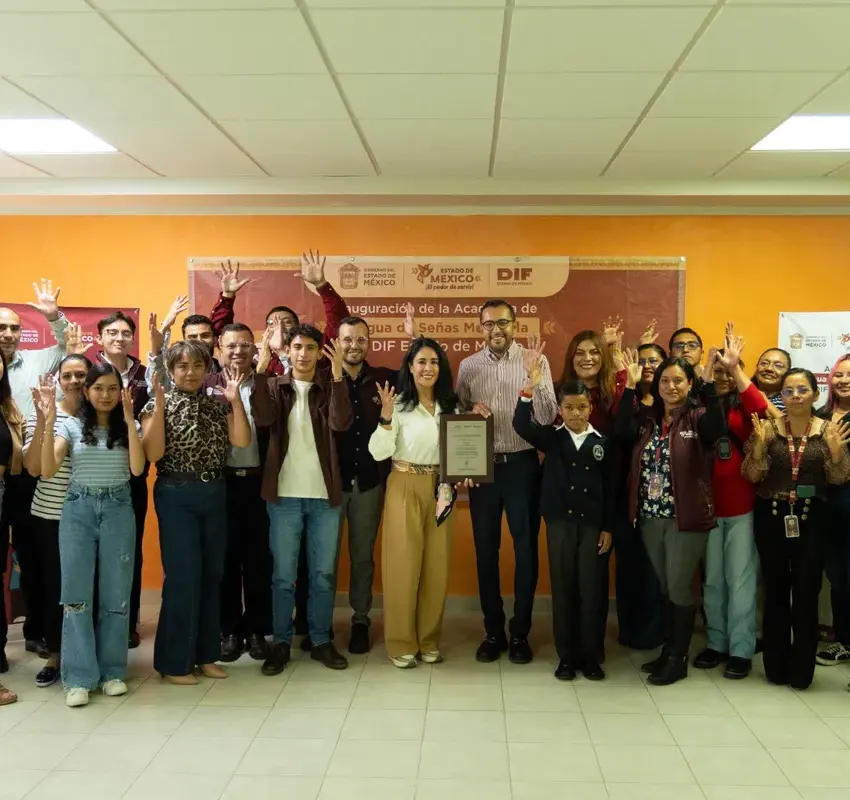 Primera Academia de Lengua de Señas en el país en Edoméx