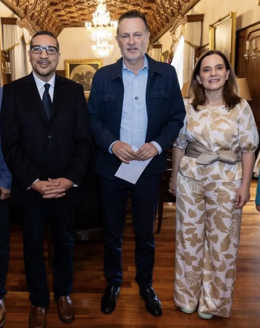Proyectos En puerta Recibe MKG a Sergio Loureiro vicepresidente