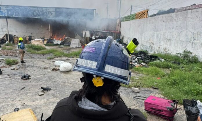 Se sale de control fogata de personas en situación de calle en Las ...