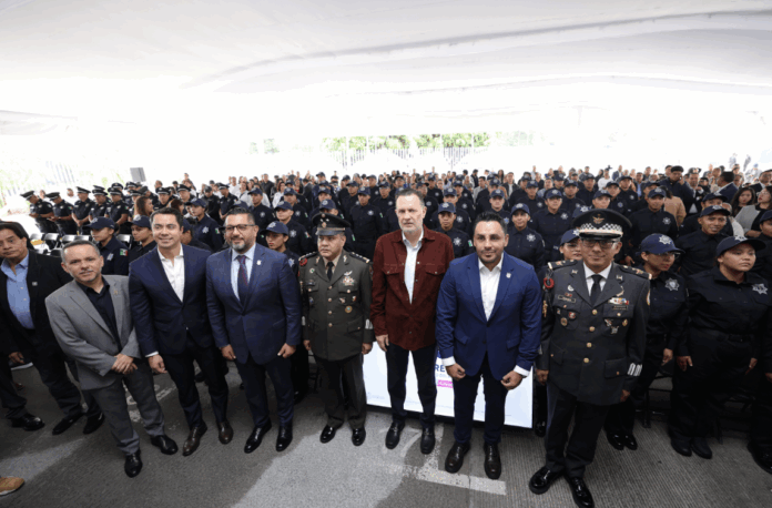 TDEncabeza Gobernador ceremonia de graduación de la primera ...