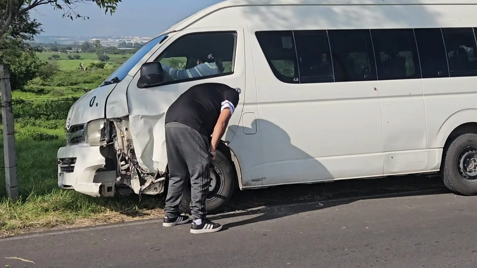 Accidente en camino a Santa Rosa Xajay no deja heridos graves
