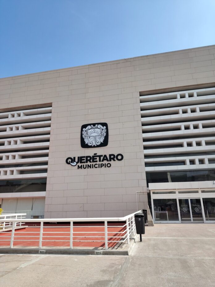 Ayuntamiento de Querétaro aprueba donación de 63 patrullas a ...