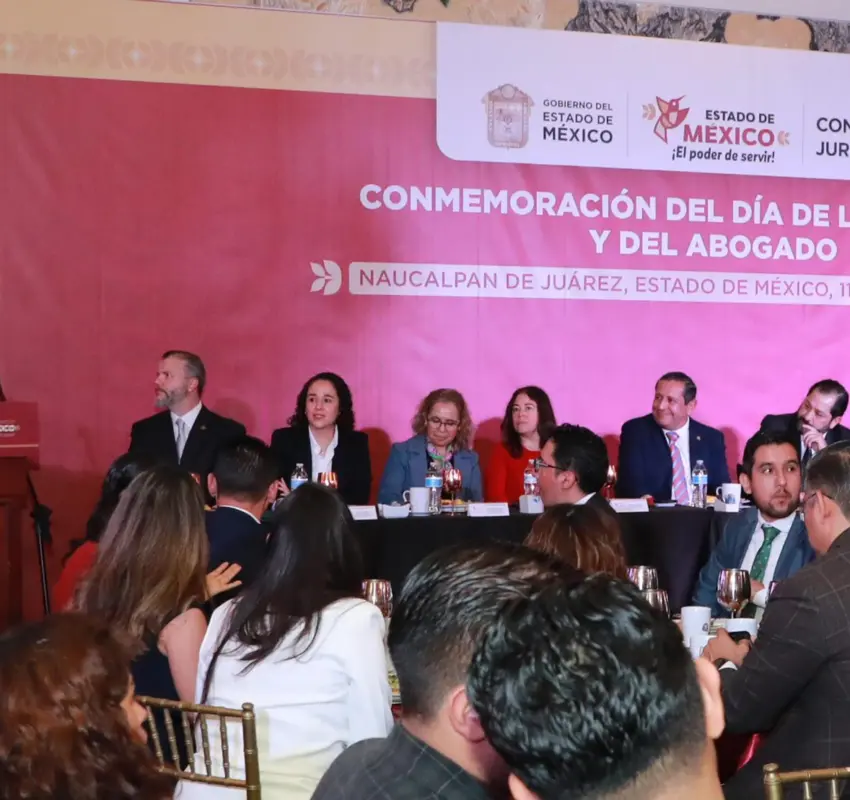 Conmemoraron Día de la Abogada y el Abogado con los tres Poderes del Estado