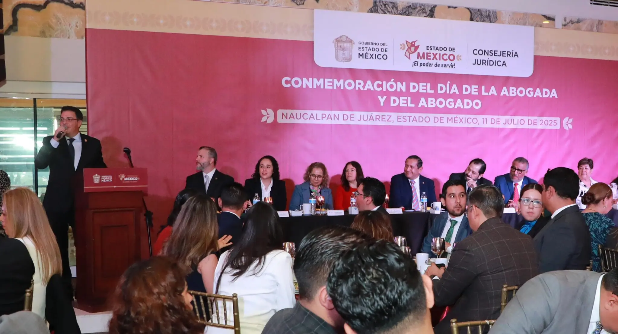Conmemoraron Día de la Abogada y el Abogado con los tres Poderes