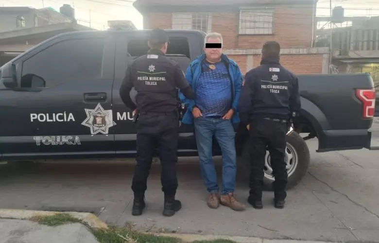 Detienen a dos personas por robo de vehículos en Toluca