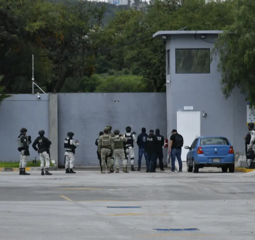 Ejecuta cateo la FGR, Ejército y Guardia Nacional