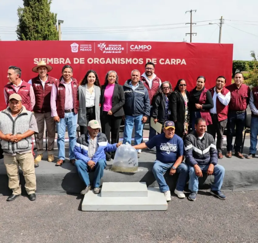Entregó GEM 110 mil crías de carpa en Edoméx