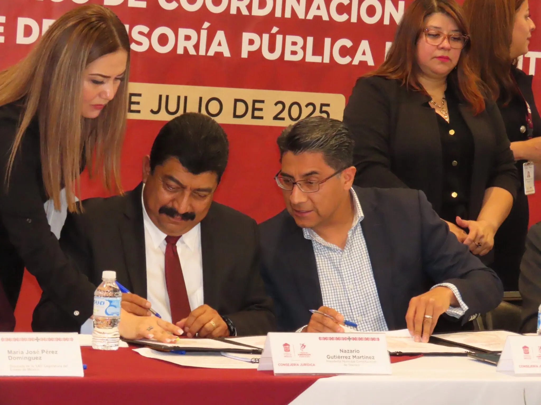 Firman en Texcoco convenio de defensoría pública itinerante