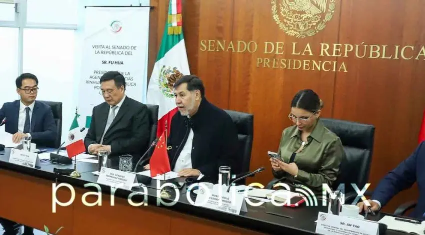 Fortalecer espacios Públicos de Comunicación: Fernández Noroña