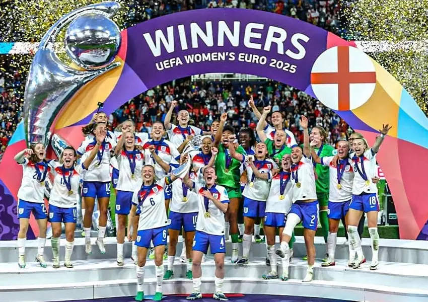Inglaterra se corona bicampeona de la Eurocopa Femenina