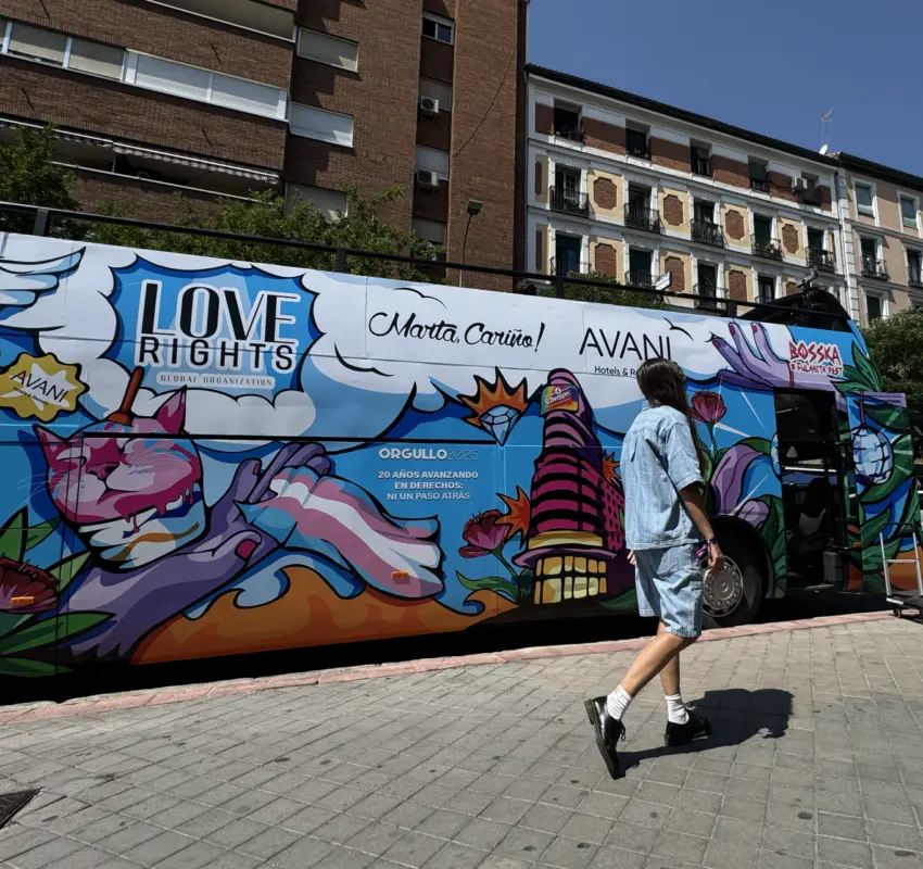 Intervino Bosska carroza del orgullo LGTBIQ+ en Madrid