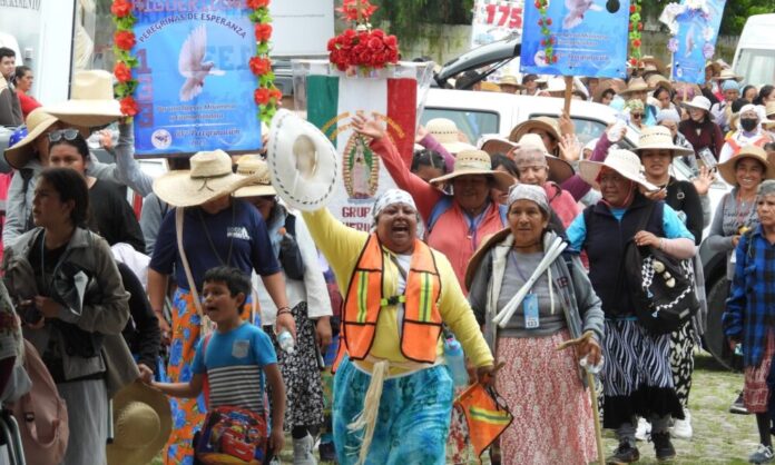 Las peregrinas guadalupanas llegan a Cadereyta - Noticias de Querétaro