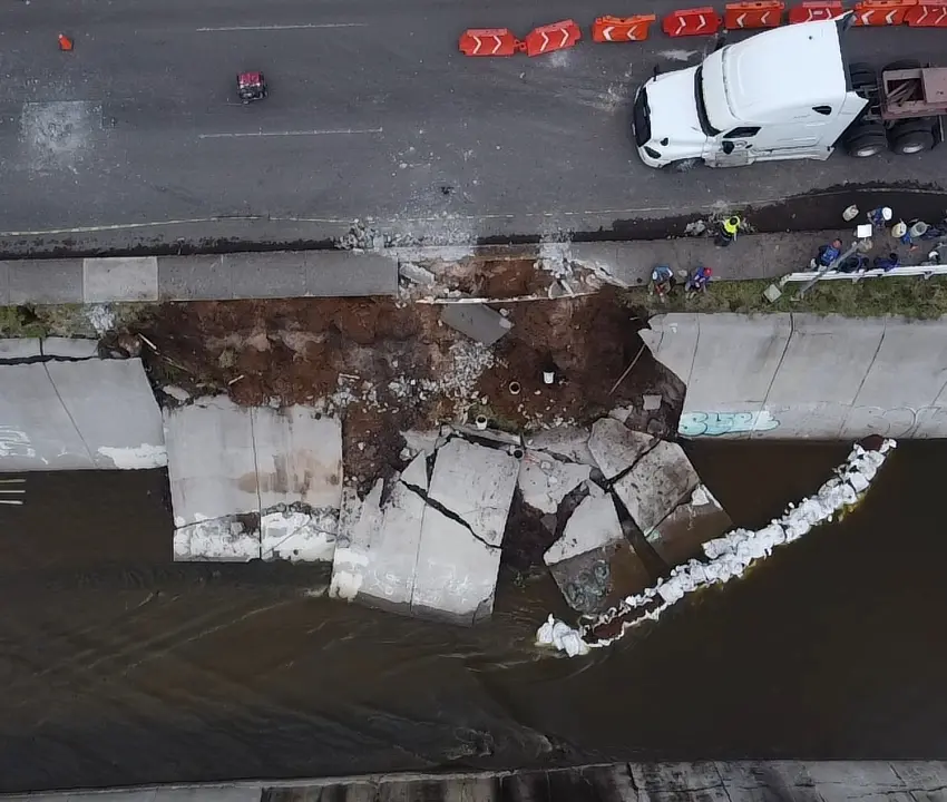 Lluvia afectó tres drenes en la capital; el más dañado fue en avenida Revolución