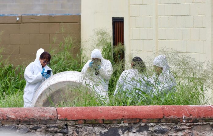 Localizan a un hombre sin vida dentro de un contenedor para agua ...