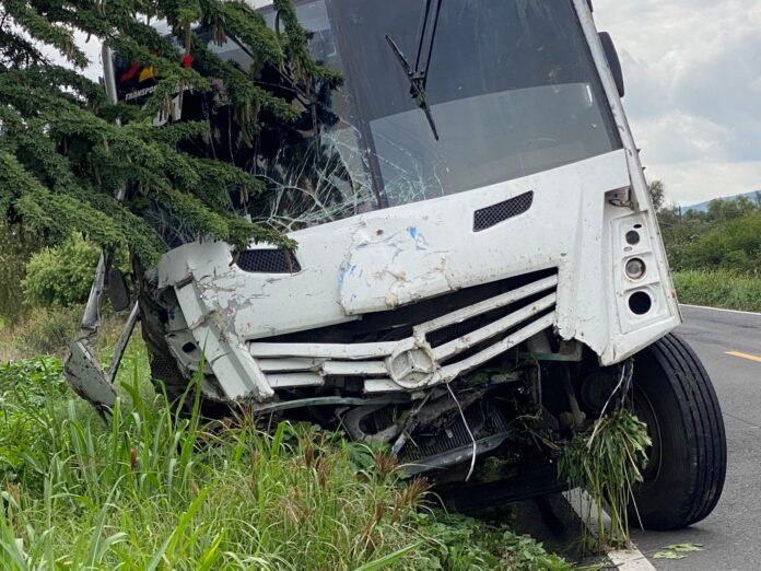 Mortal choque en la carretera 200 - Noticias de Querétaro
