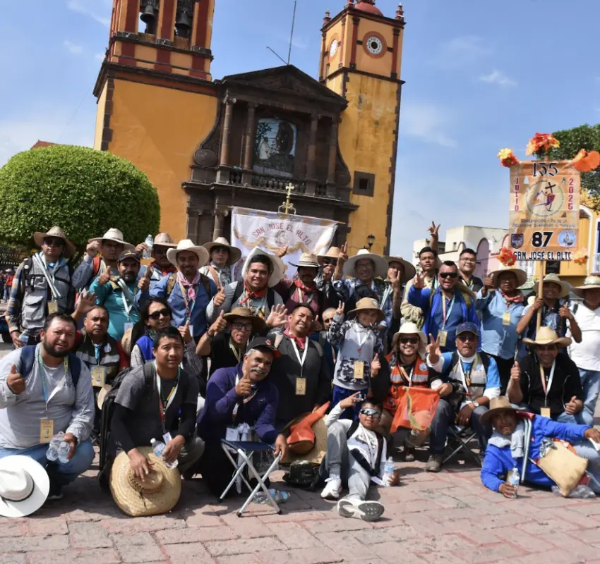 Oración colectiva por la paz 15 mil peregrinos y un camino