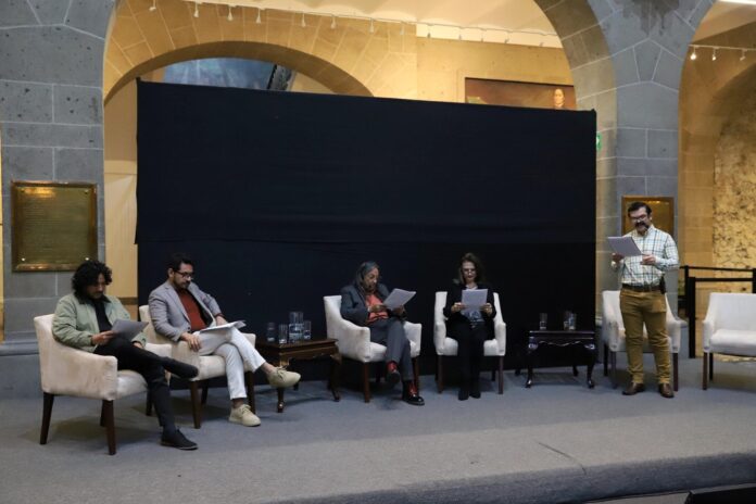 Presentaron novela de Carlos Fuentes en Senado - Primero Editores