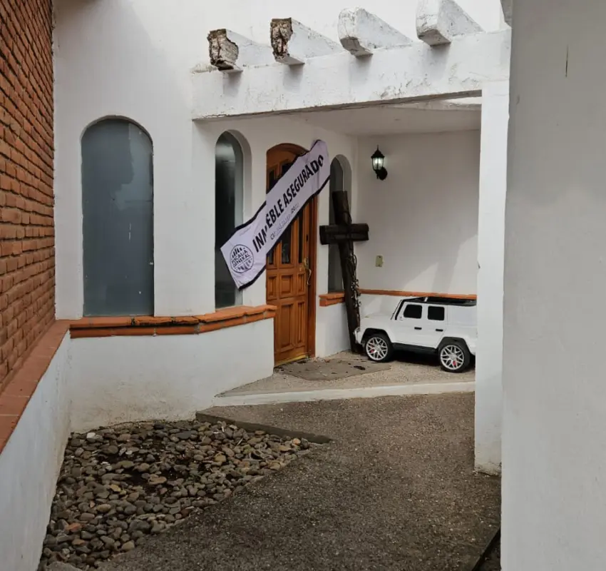 Realizan cateo en San Gil