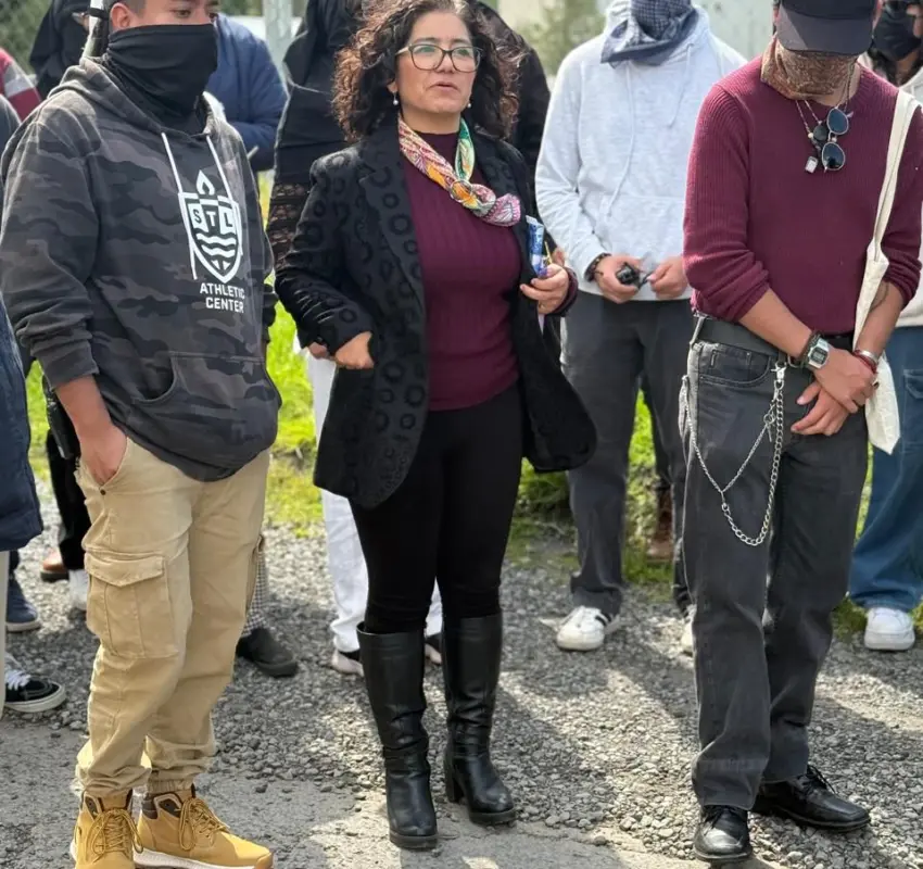 Rectora de la UAEMex escuchó demandas de Escuela de Artes Escénicas