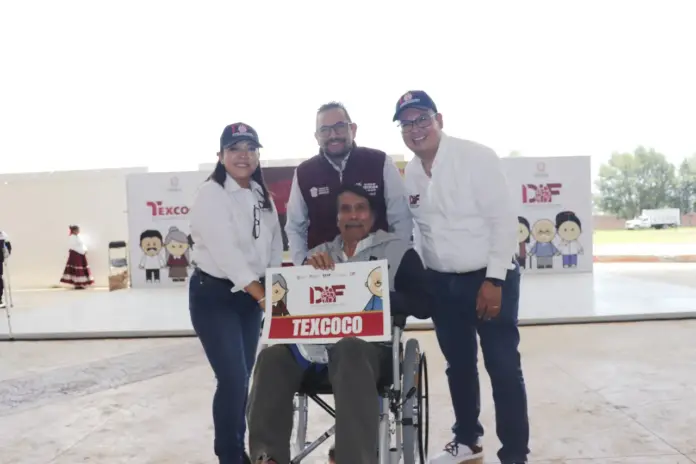 Texcoco fue sede para entrega de apoyos a gente adulta de la región