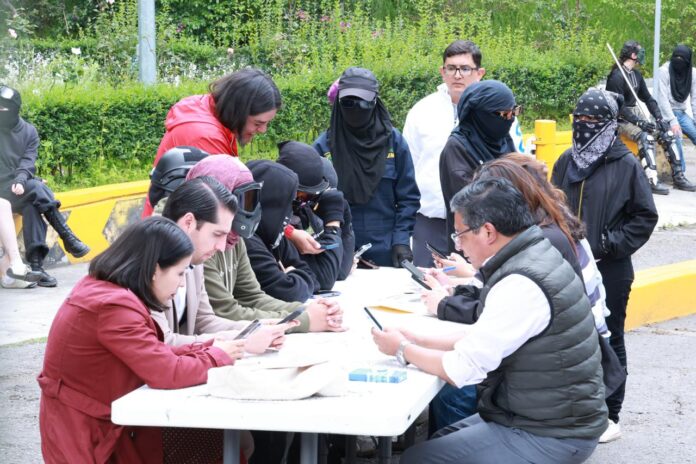 Acuerdos entre estudiantes y UAEMex - Primero Editores