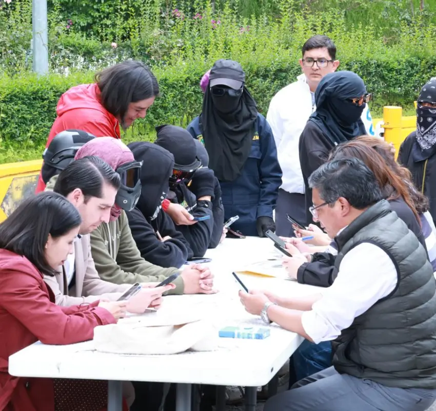 Acuerdos entre estudiantes y UAEMex