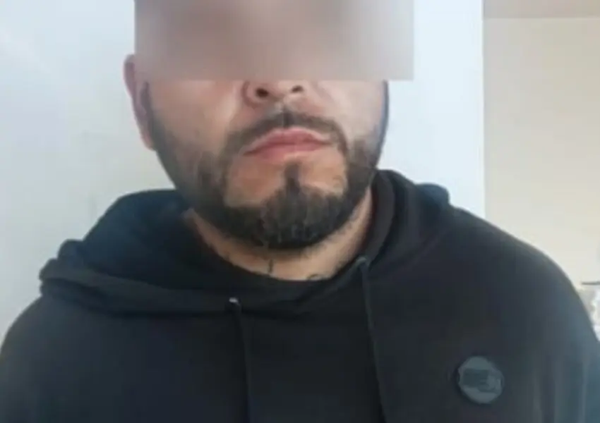 Caen tres presuntos ladrones de autos en SJR