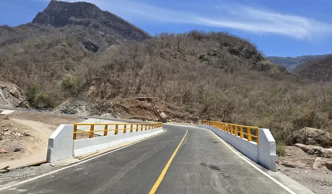 Carretera San Ignacio-Tayoltita, clave para impulso regional de Sinaloa y Durango; beneficiará a más de 11 mil habitantes
