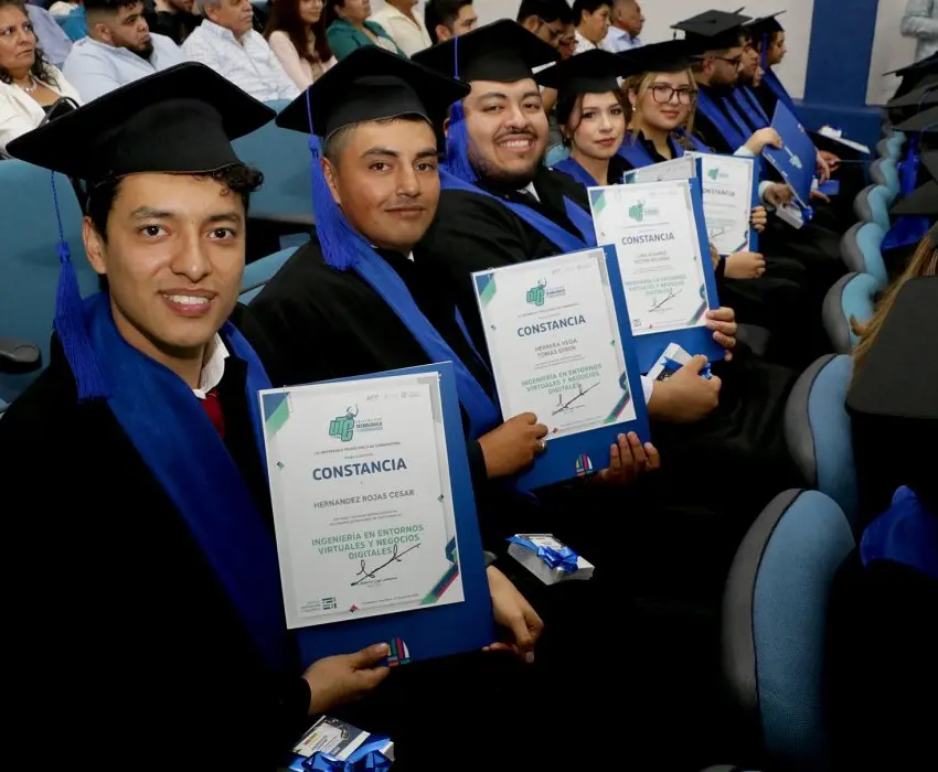 Celebra UTC la graduación de 60 nuevos profesionistas
