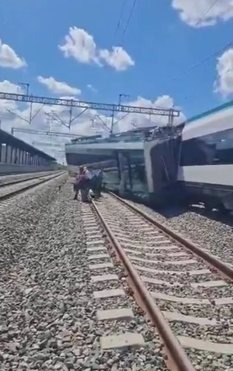 Descarrilamiento del Tren Maya en Izamal Yucatán sin heridos